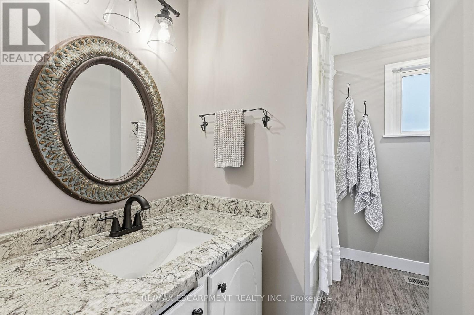 53 Bryna Avenue S Property Photo 27