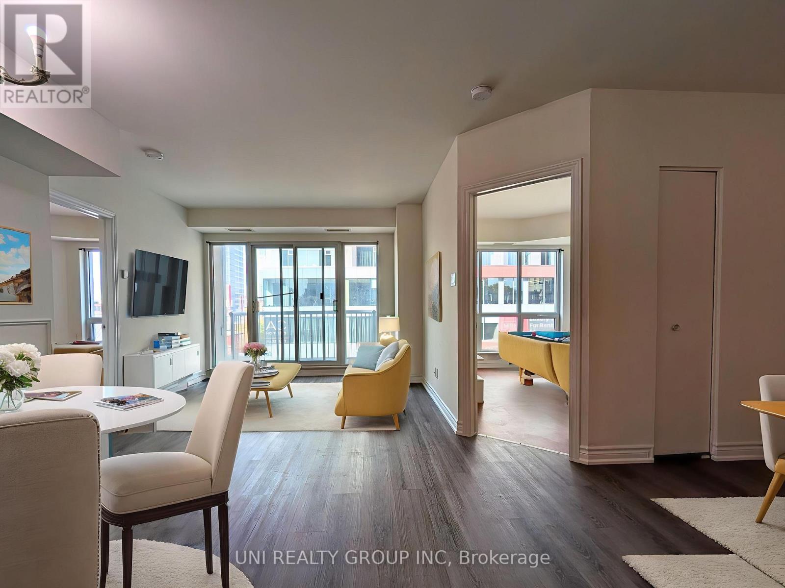 302 - 200 Rideau Street Property Photo 22