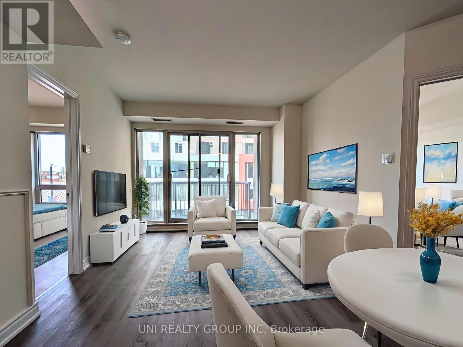 302 - 200 Rideau Street Property Photo 31