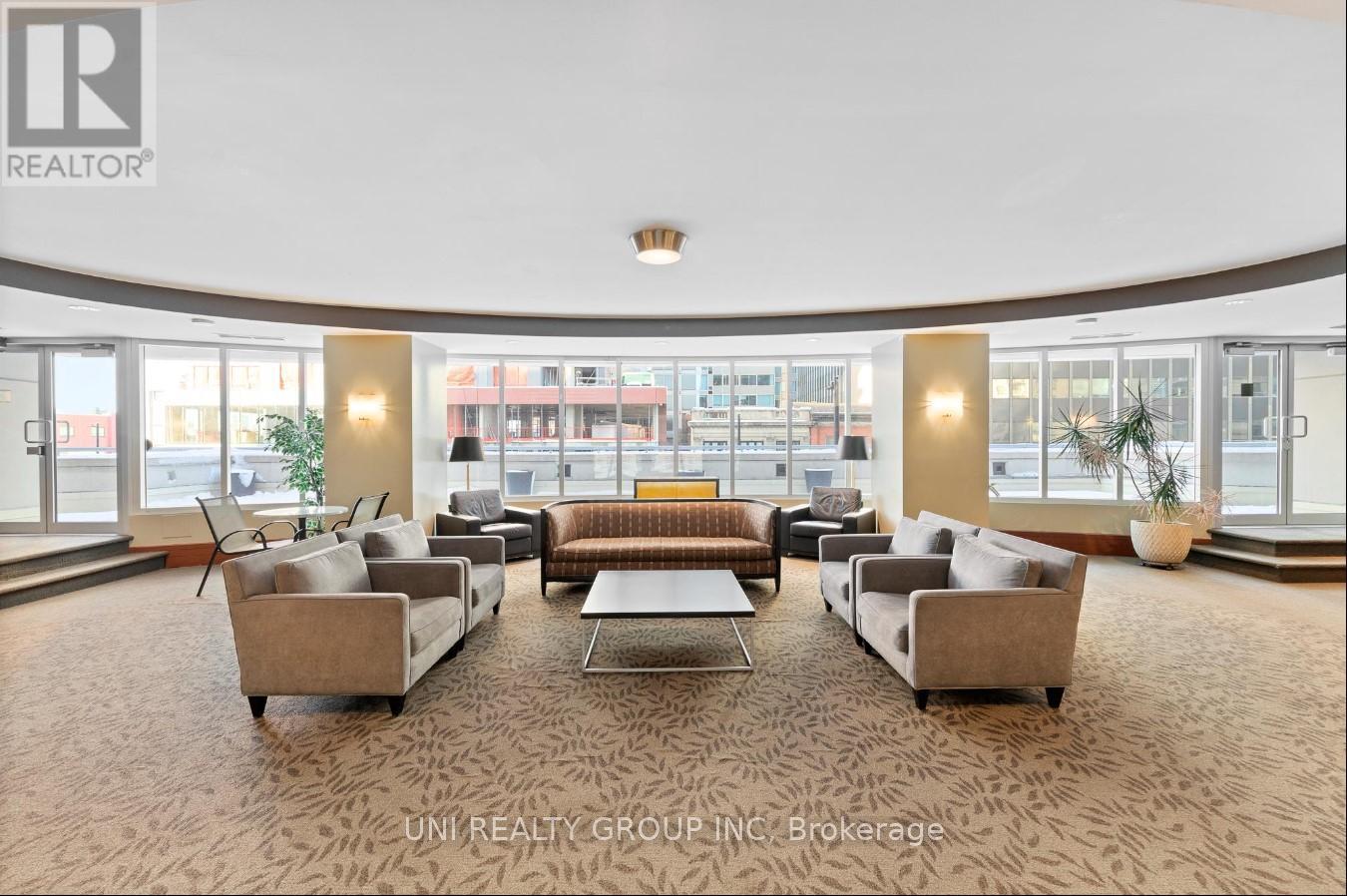 302 - 200 Rideau Street Property Photo 40