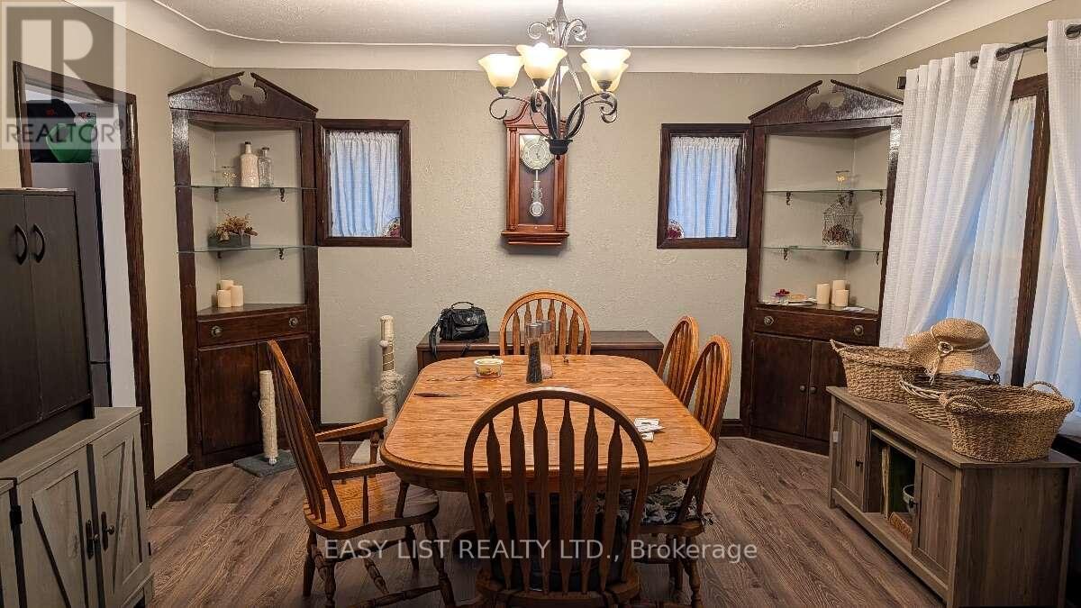 271 Joseph Street Property Photo 3