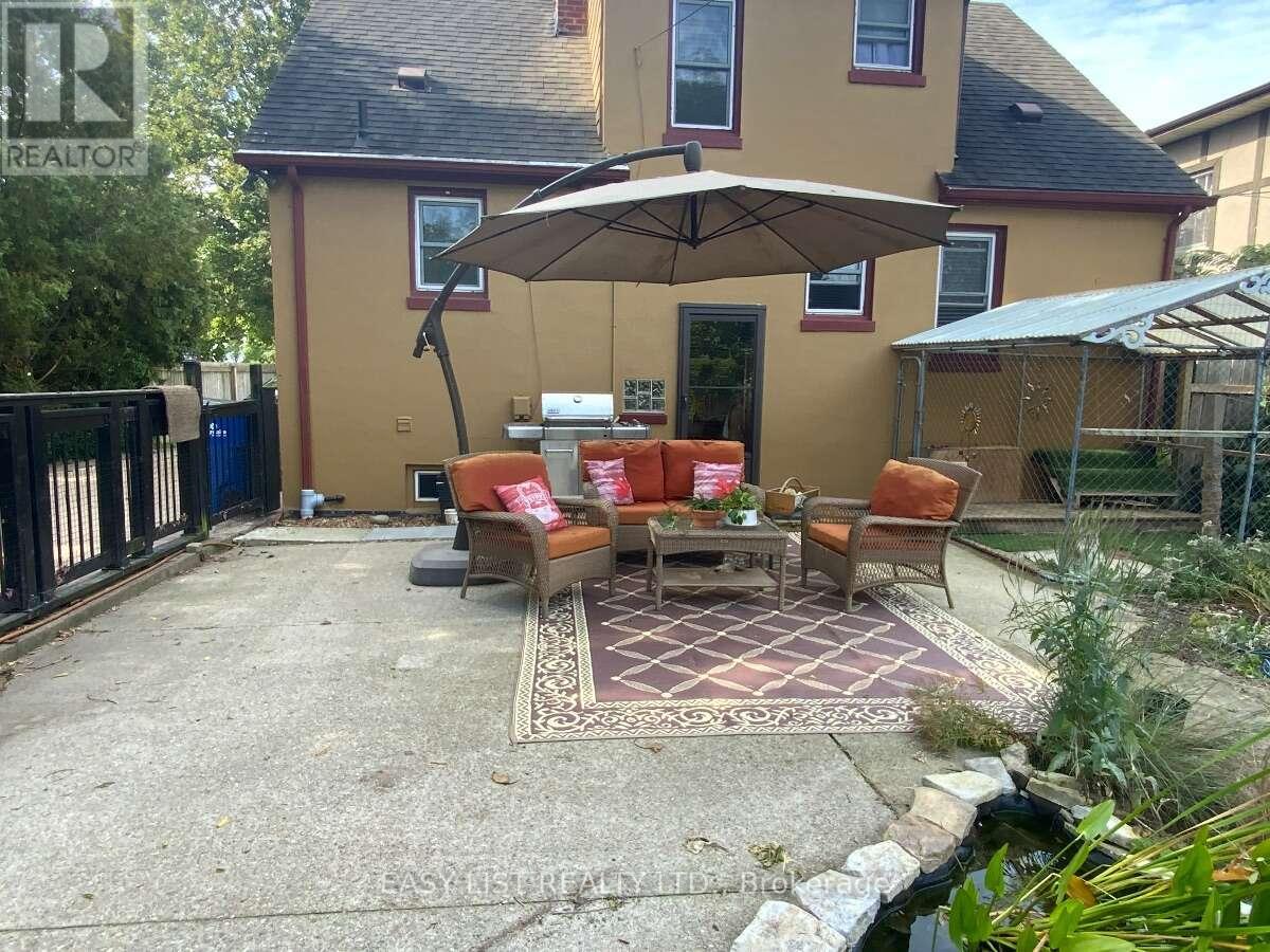 271 Joseph Street Property Photo 16