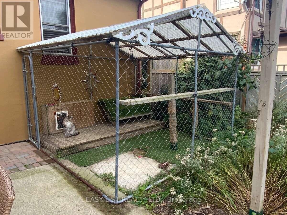 271 Joseph Street Property Photo 17