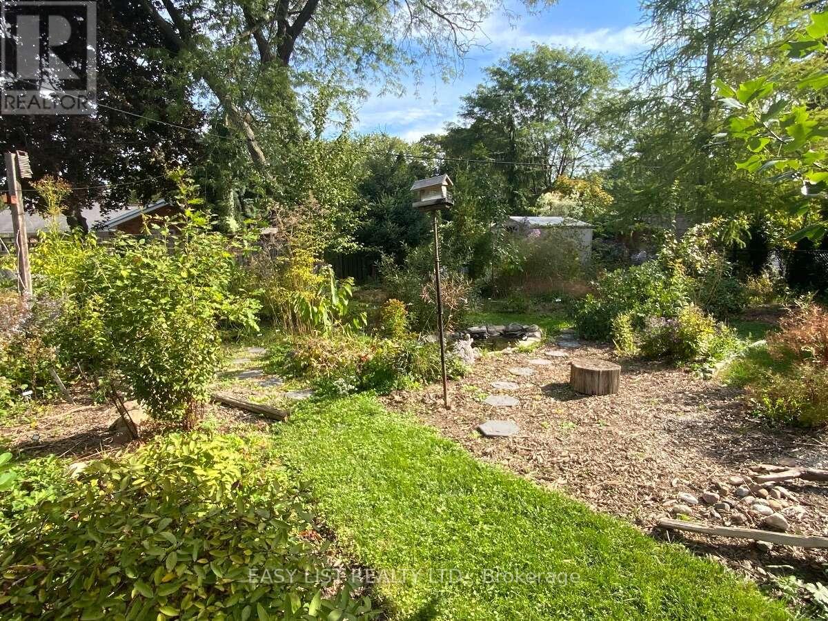271 Joseph Street Property Photo 21