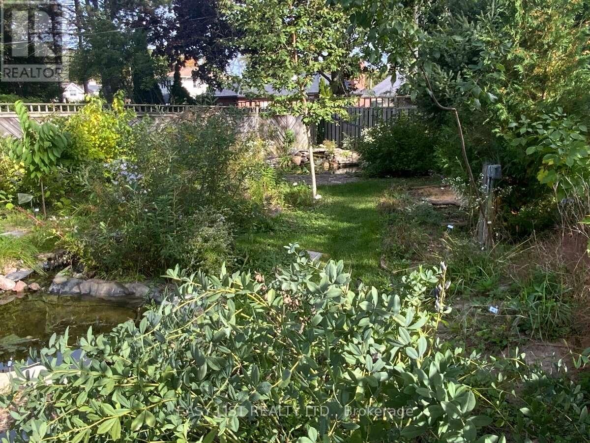 271 Joseph Street Property Photo 23