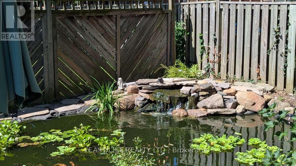271 Joseph Street Property Photo 24