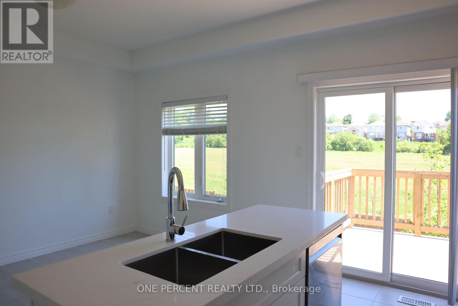 15 Sora Lane Property Photo 6