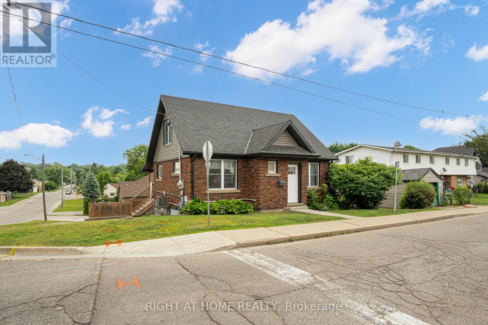 38 Washington Street Property Photo 2