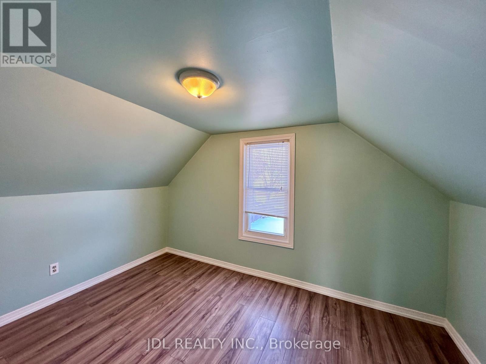 6269 Ash Street Property Photo 15