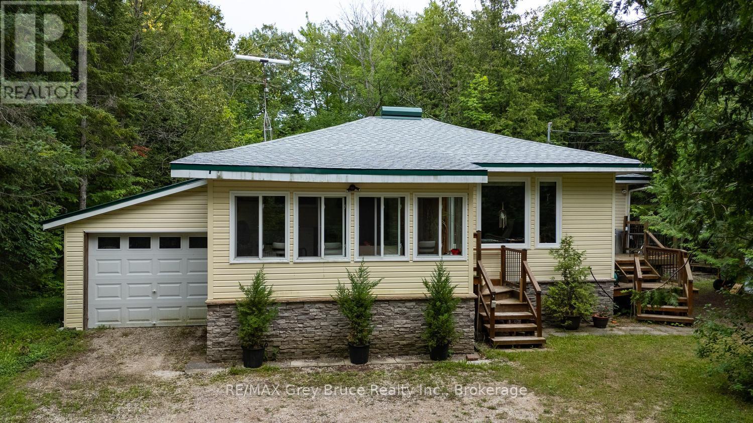 496 Berford Lake Road Property Photo 2