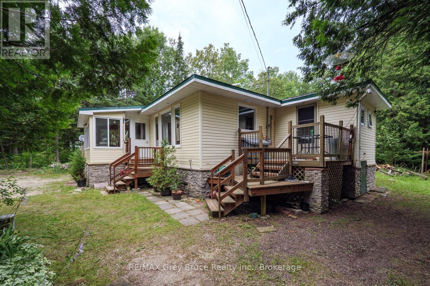496 Berford Lake Road Property Photo 3