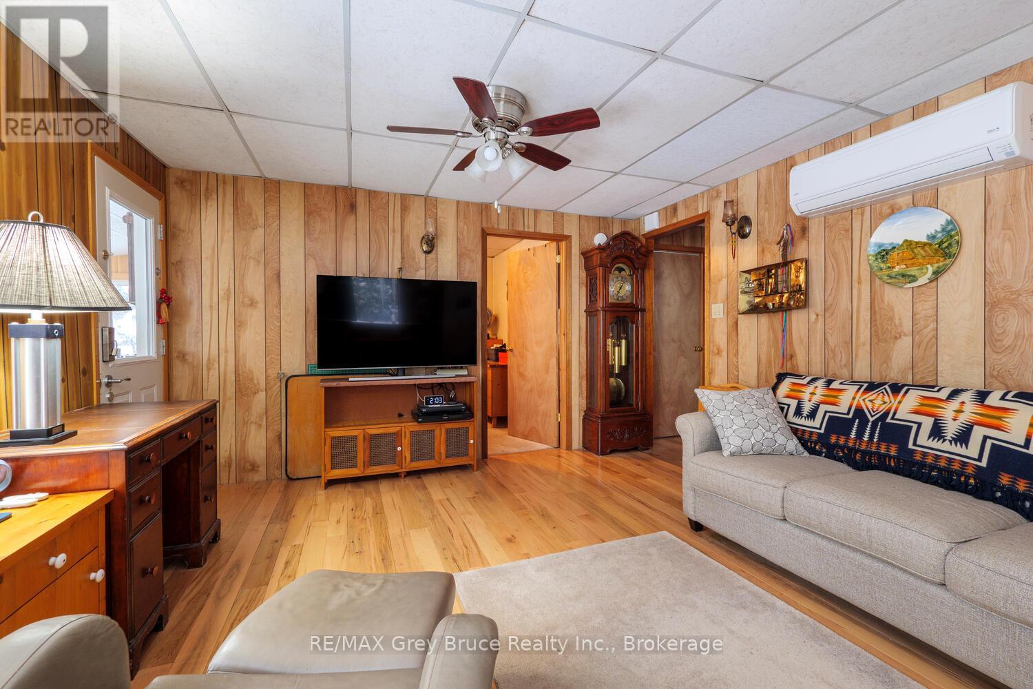 496 Berford Lake Road Property Photo 8