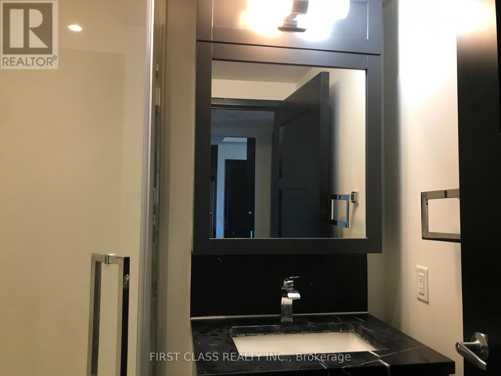 N1601 - 330 Phillip Street Property Photo 7