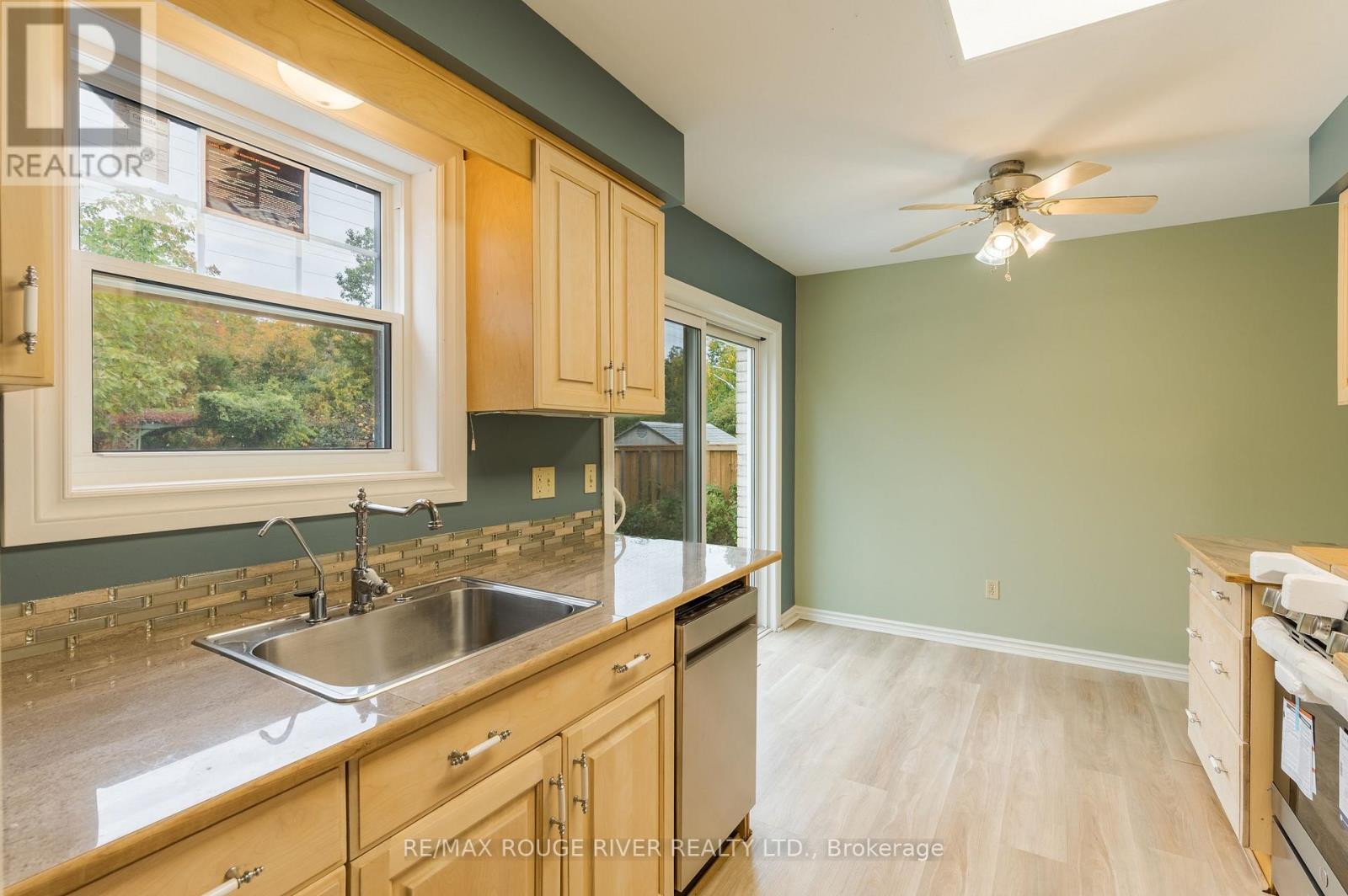 244 Ridgewood Road Property Photo 9