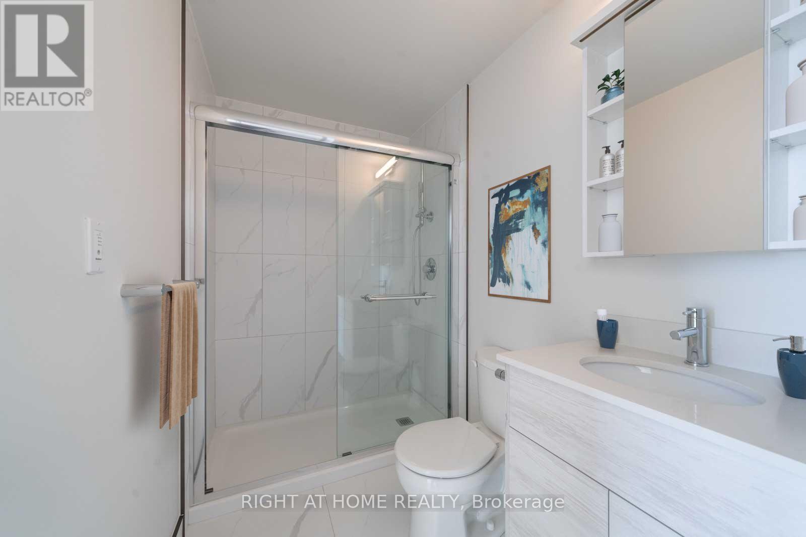 3910 - 60 Frederick Street Property Photo 4