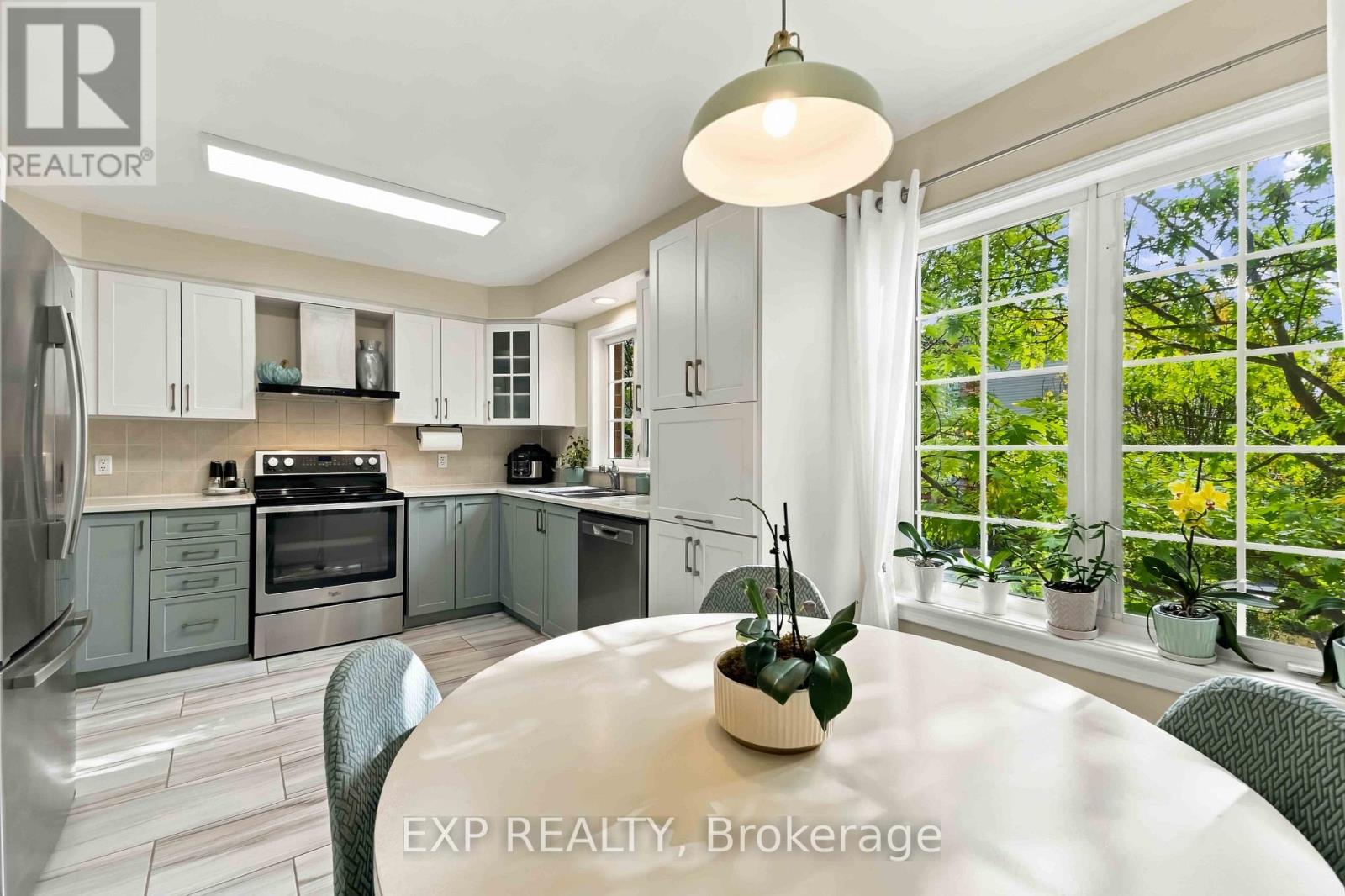 223 - 90 Edenvale Drive Property Photo 4