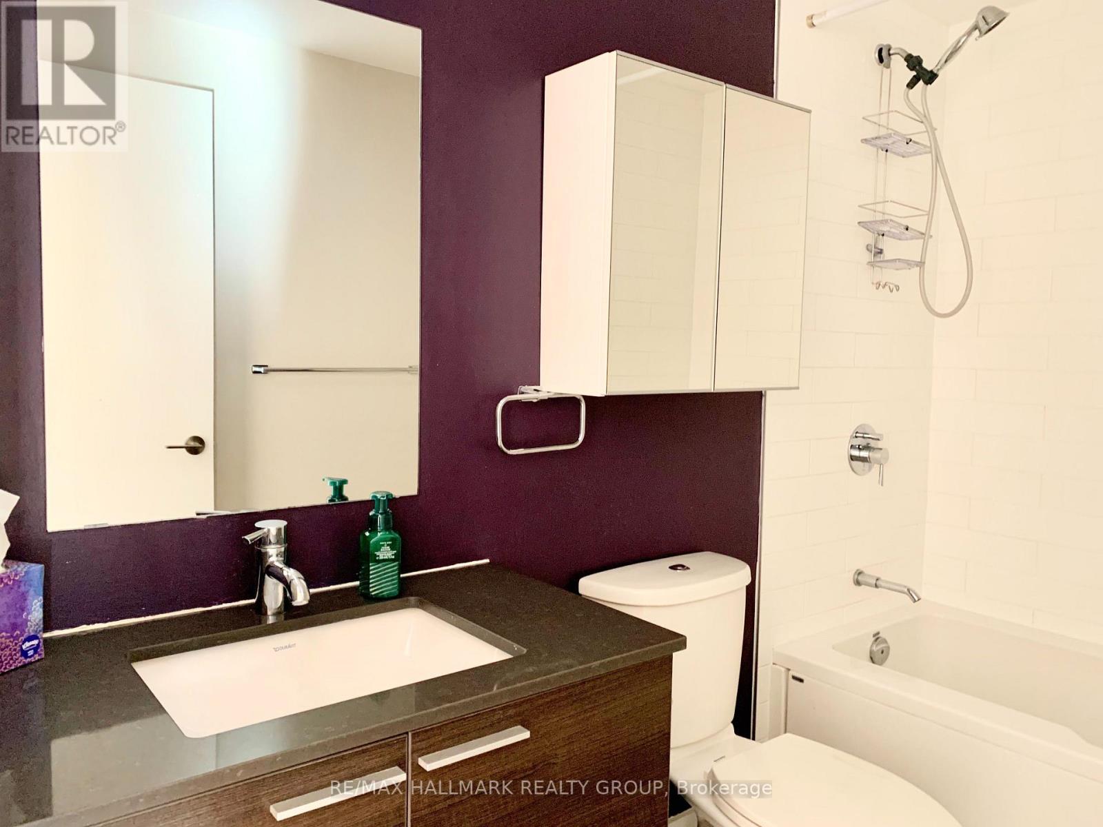 704 - 354 Gladstone Avenue Property Photo 9