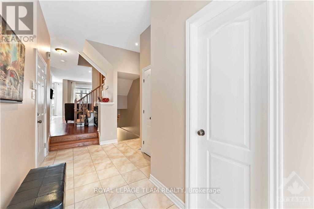 112 Furness Way Property Photo 4
