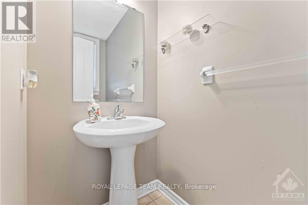 112 Furness Way Property Photo 17