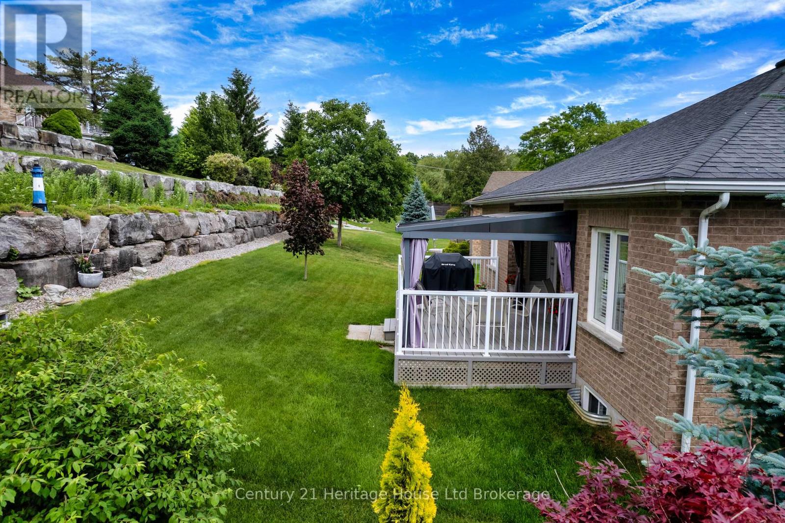 619 Fox Hollow Court Property Photo 41