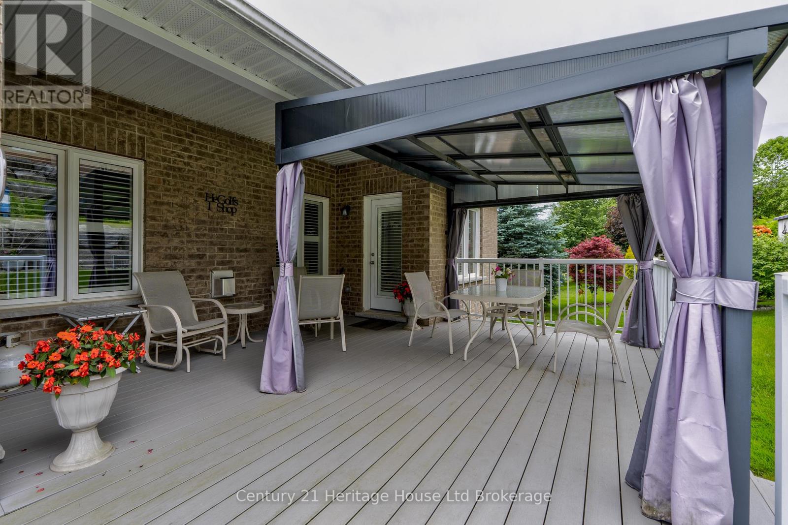 619 Fox Hollow Court Property Photo 43
