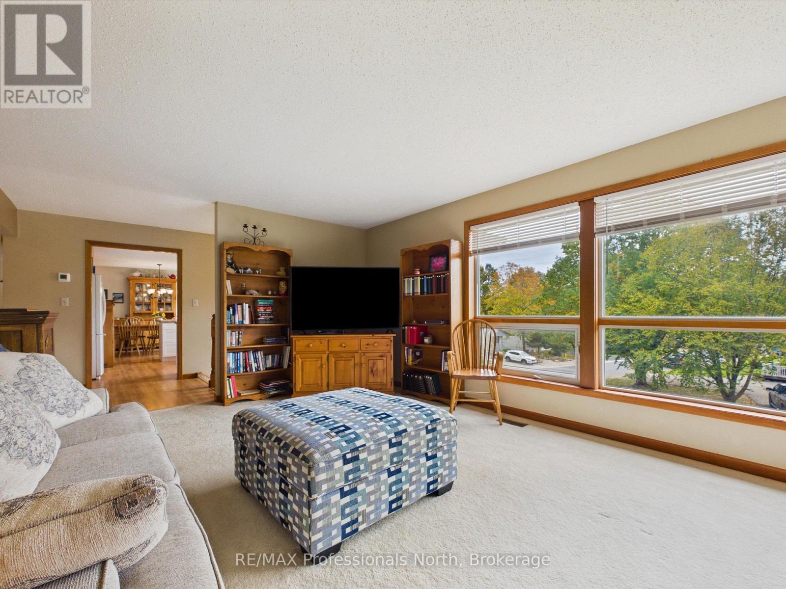 1 Crestview Drive Property Photo 6