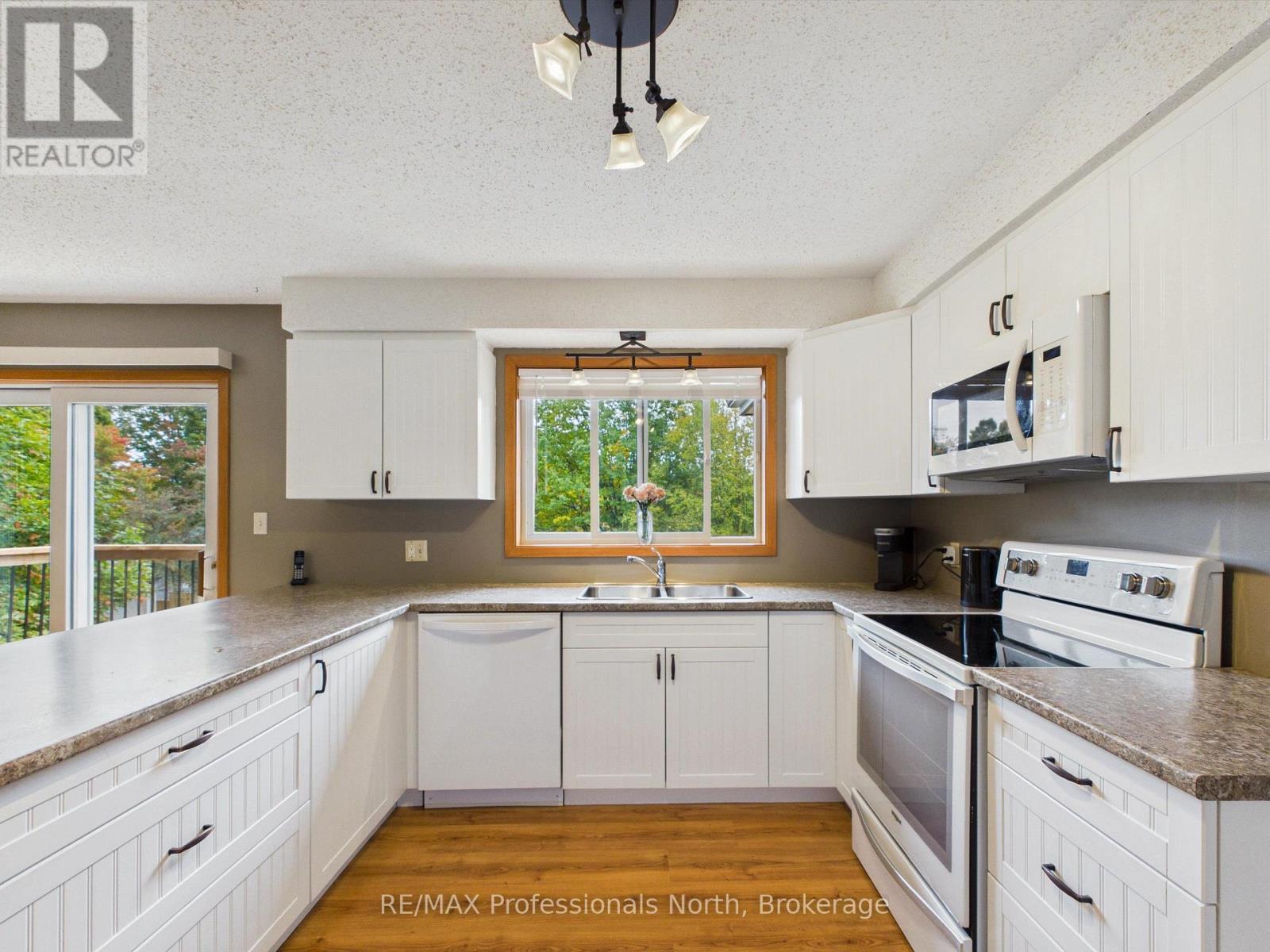 1 Crestview Drive Property Photo 9