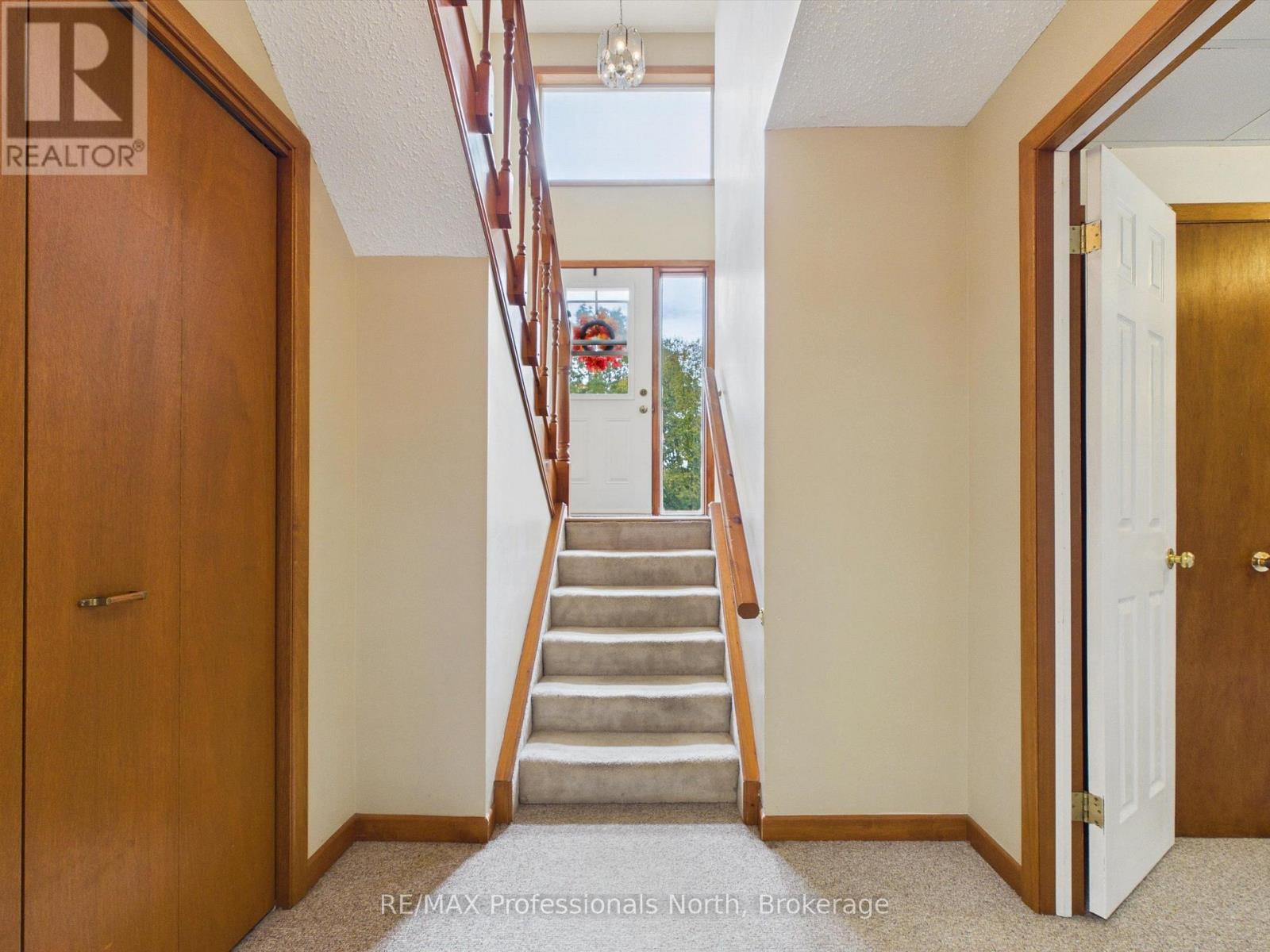 1 Crestview Drive Property Photo 20