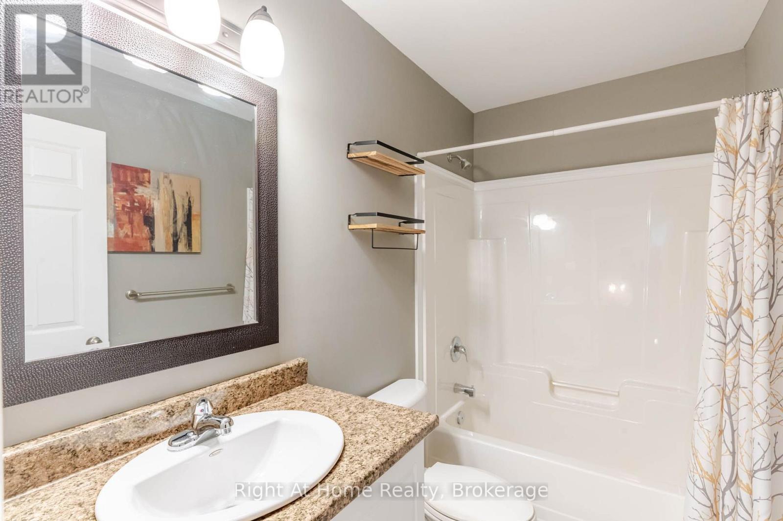 191 Harold Street Property Photo 14