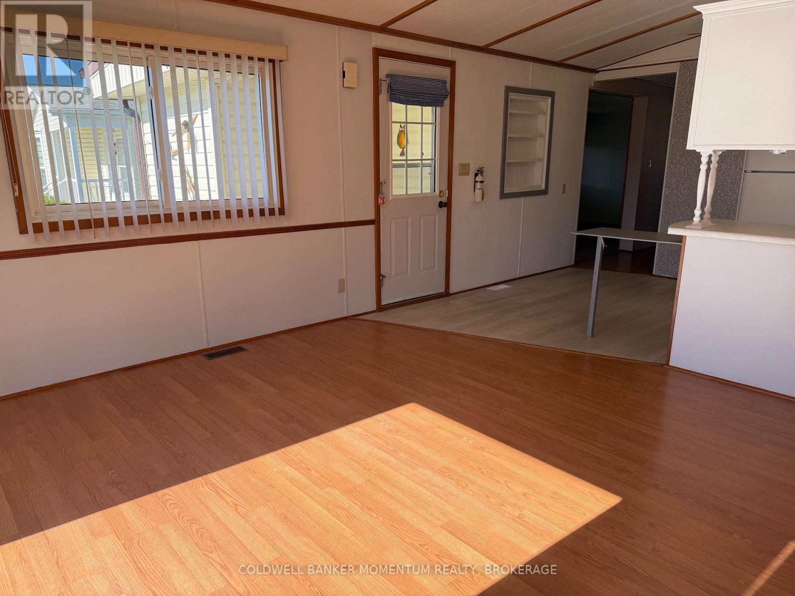 346 - 3033 Townline Road Property Photo 10