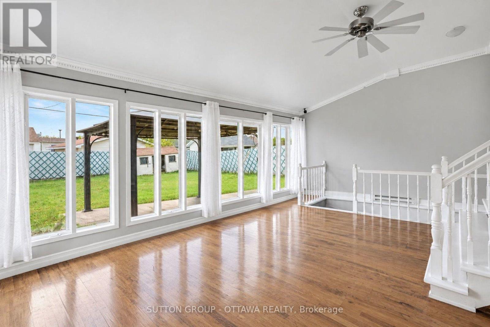 678 Rejane Crescent Property Photo 11