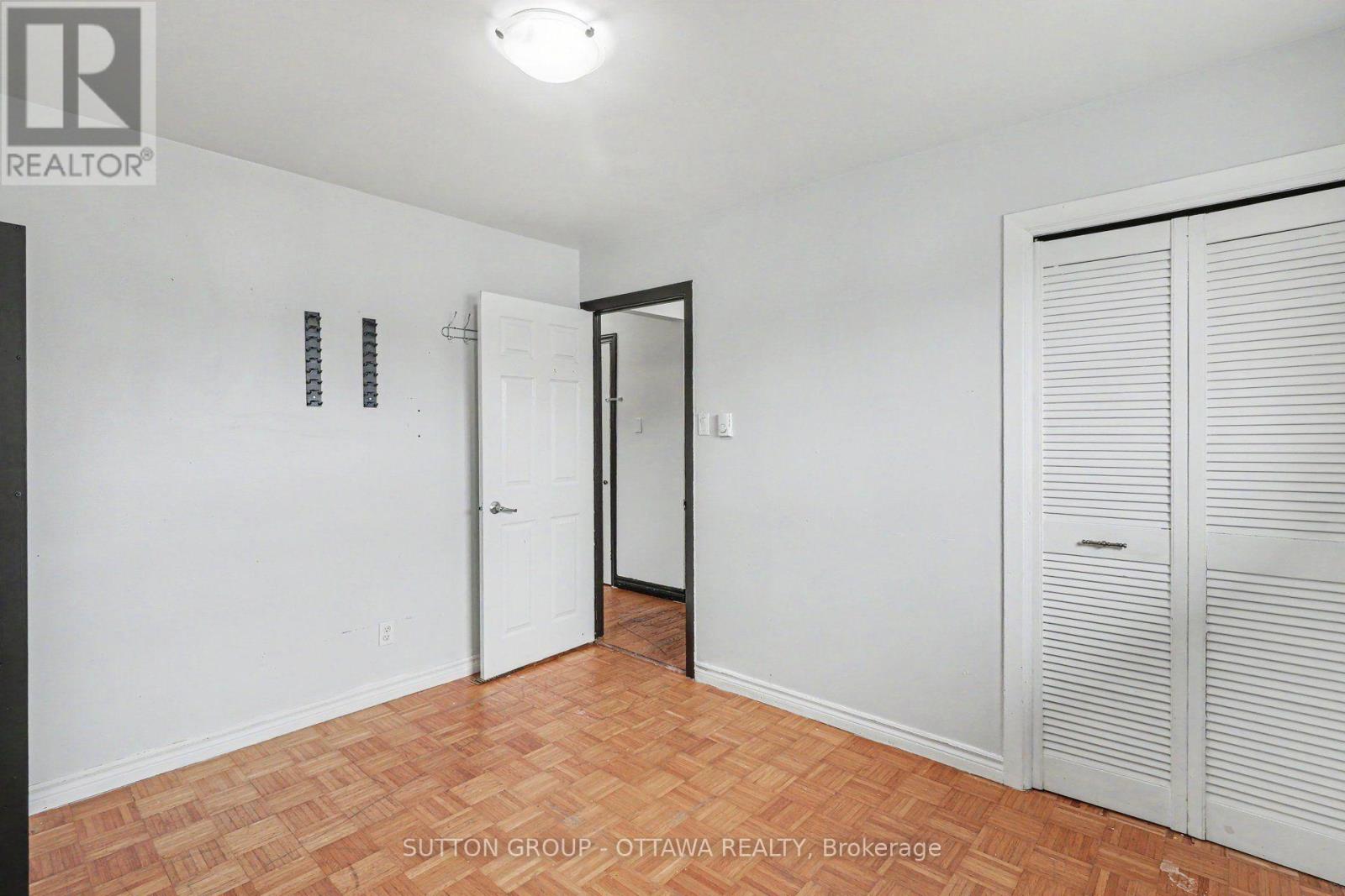 678 Rejane Crescent Property Photo 17