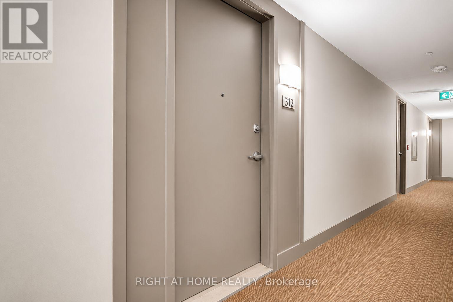 Unit #312 - 60 Springhurst Avenue Property Photo 6