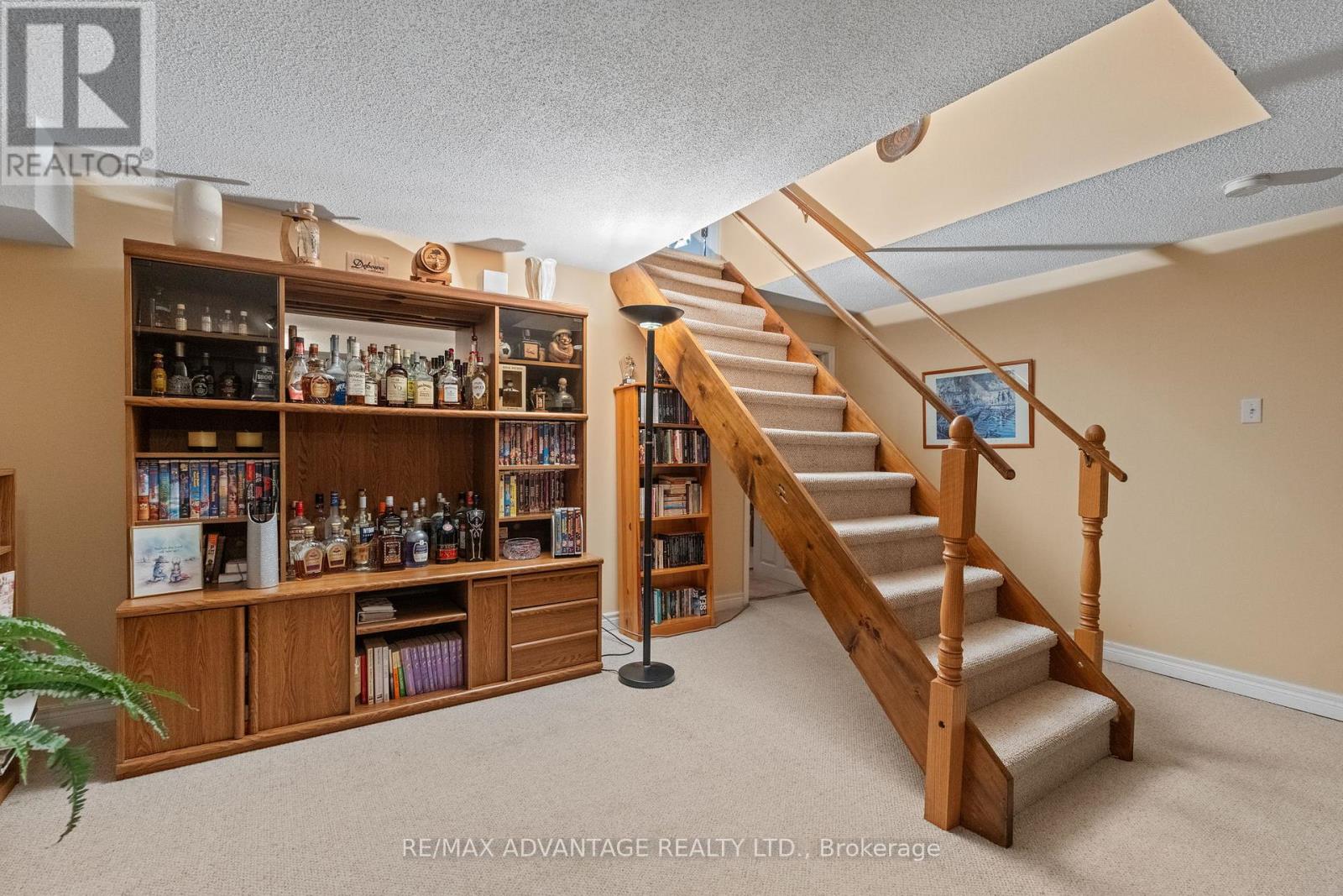 122 Barrydale Crescent Property Photo 32