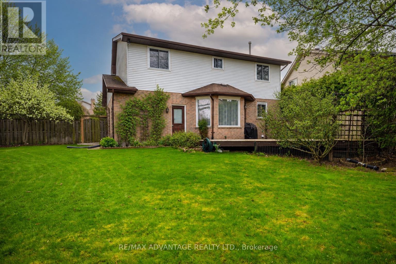 122 Barrydale Crescent Property Photo 36
