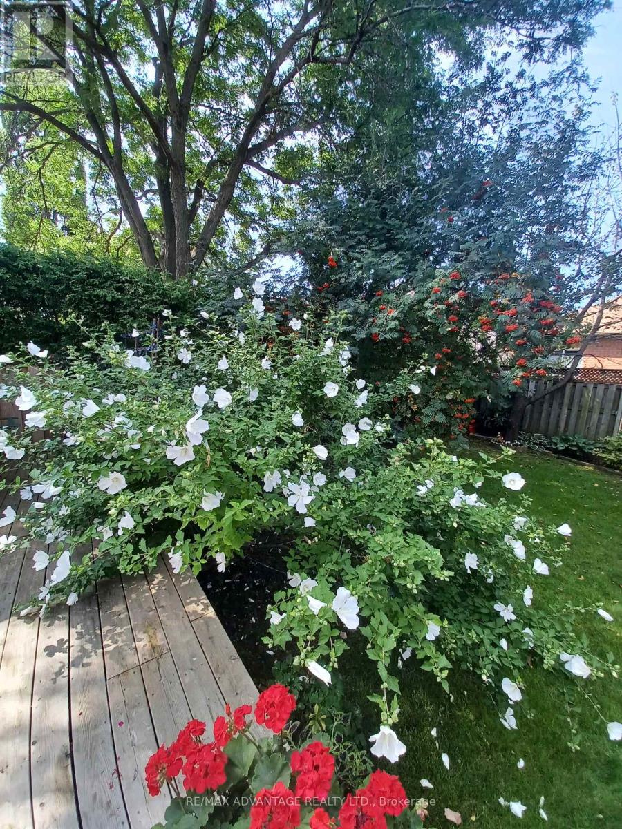122 Barrydale Crescent Property Photo 46