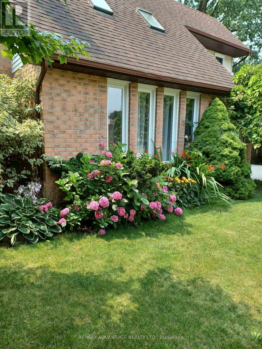 122 Barrydale Crescent Property Photo 50