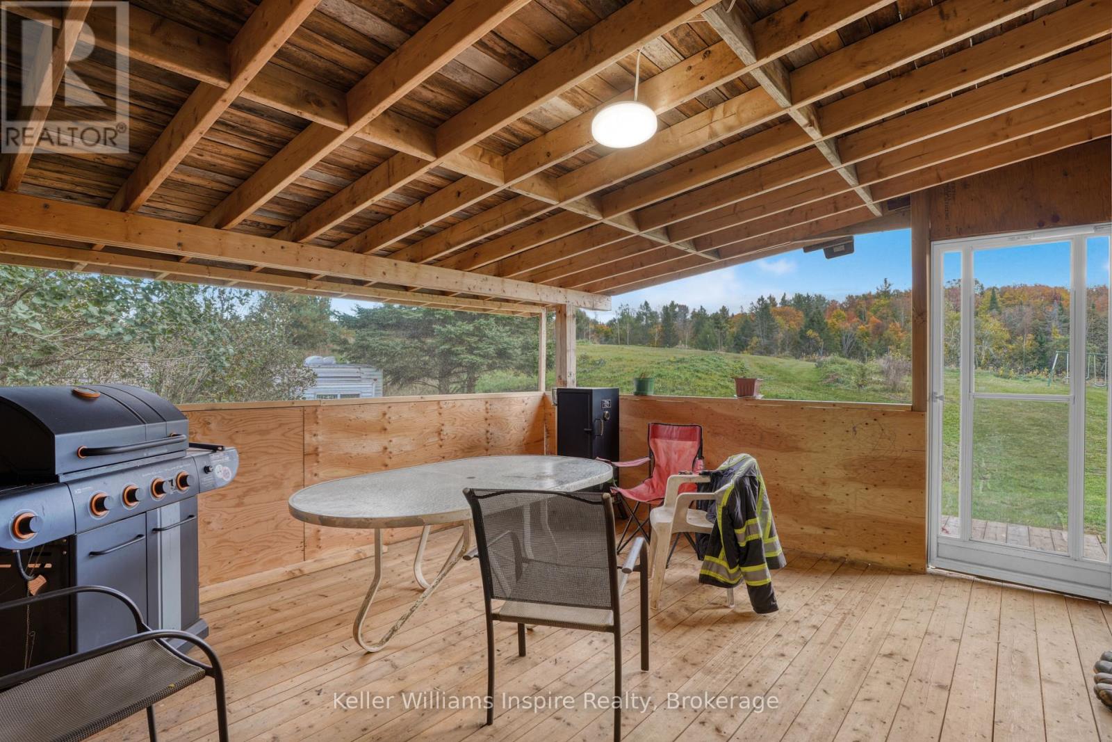 7437 A Hwy 620 Property Photo 5