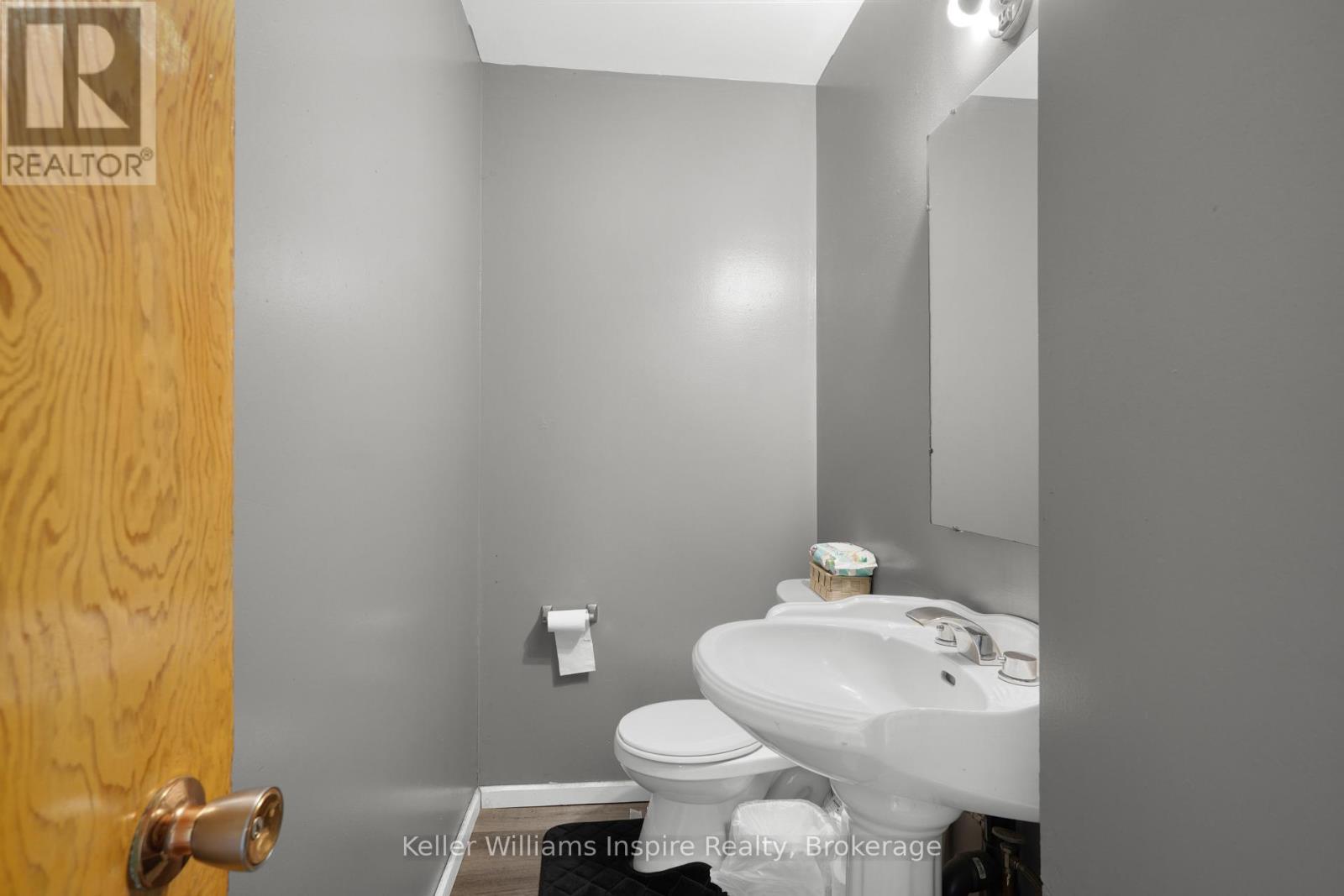 7437 A Hwy 620 Property Photo 12