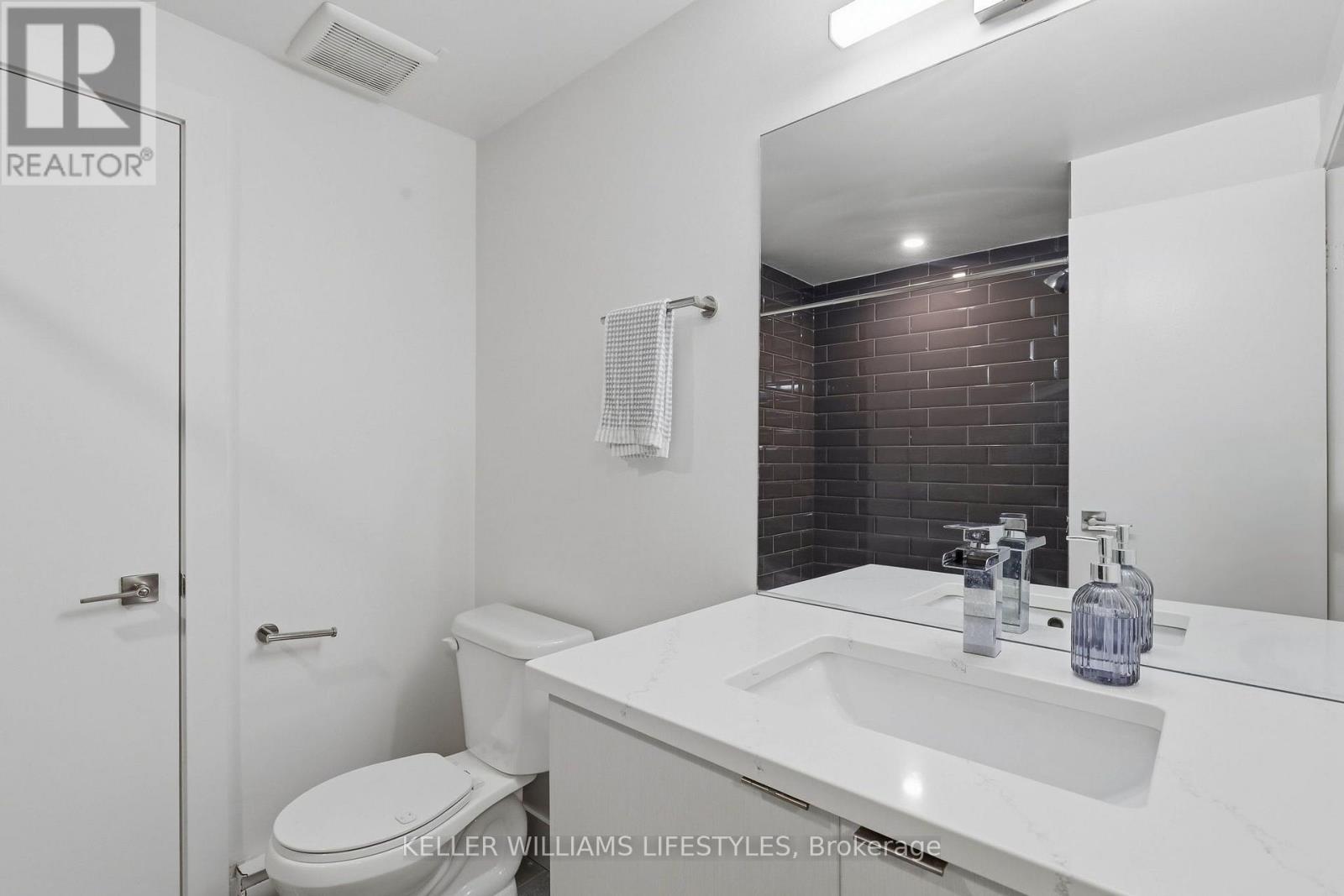 36 - 105 Andover Drive Property Photo 19