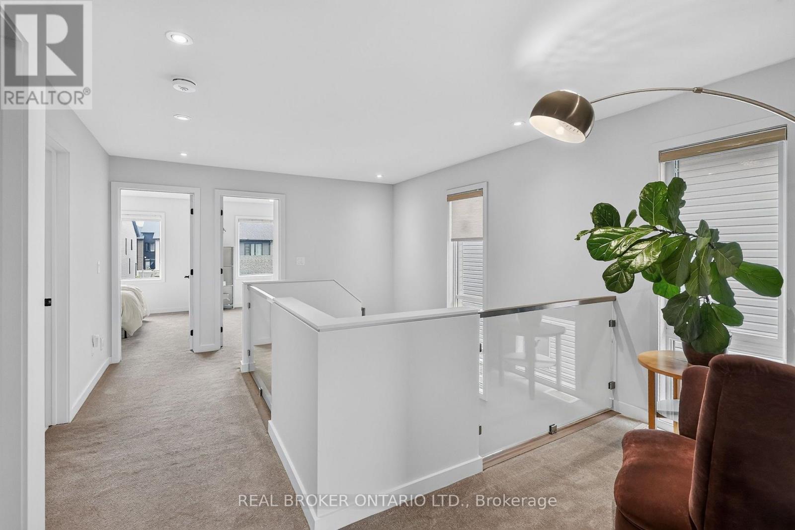 1071 Lunar Glow Crescent Property Photo 30
