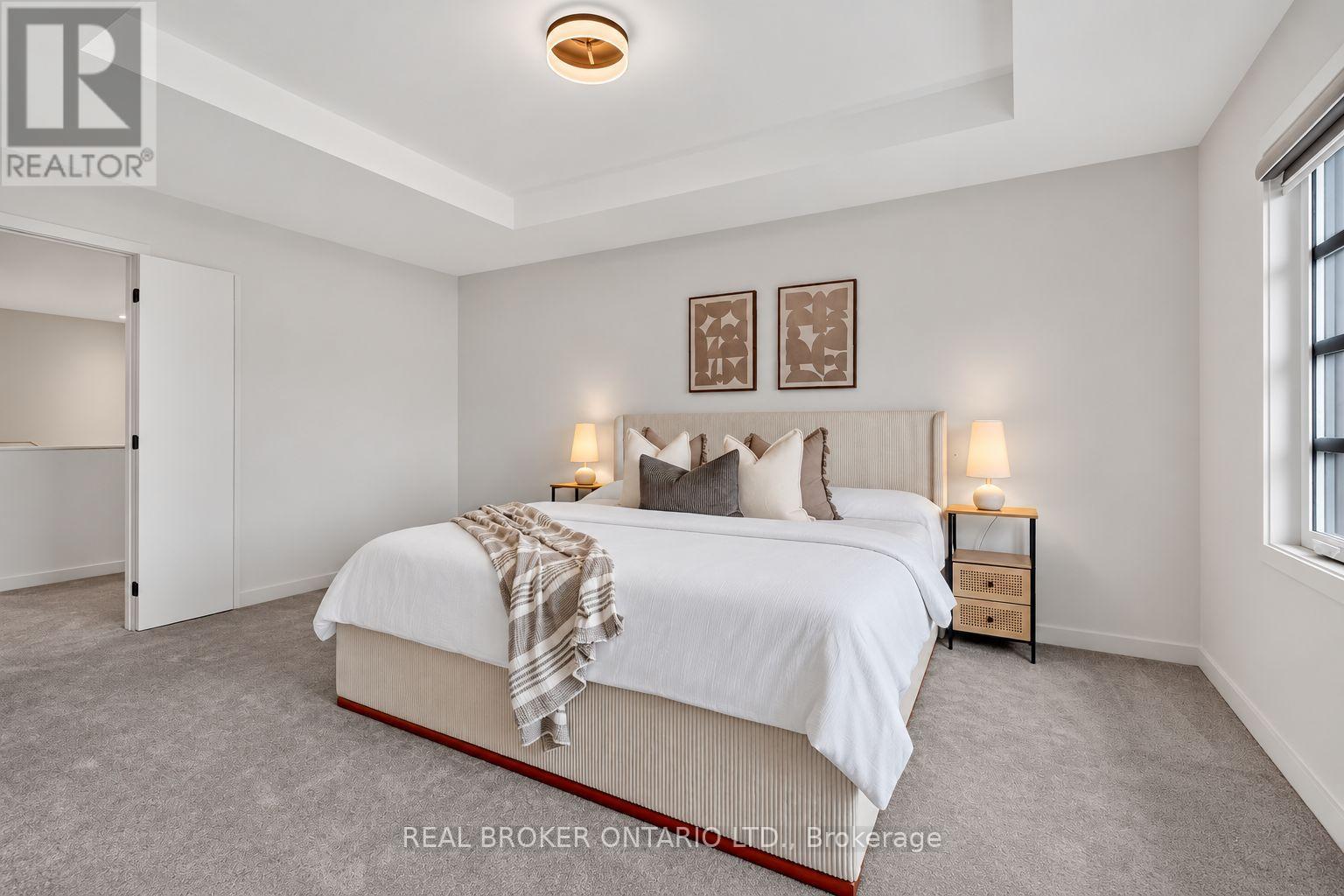 1071 Lunar Glow Crescent Property Photo 32