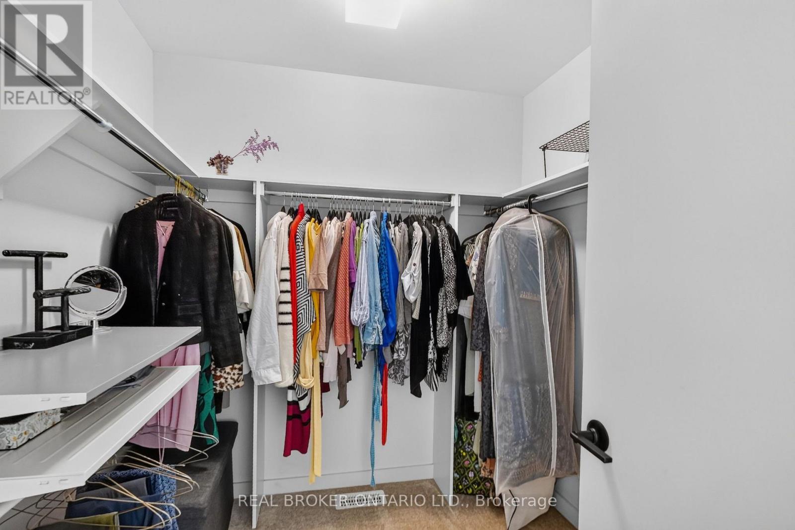 1071 Lunar Glow Crescent Property Photo 33