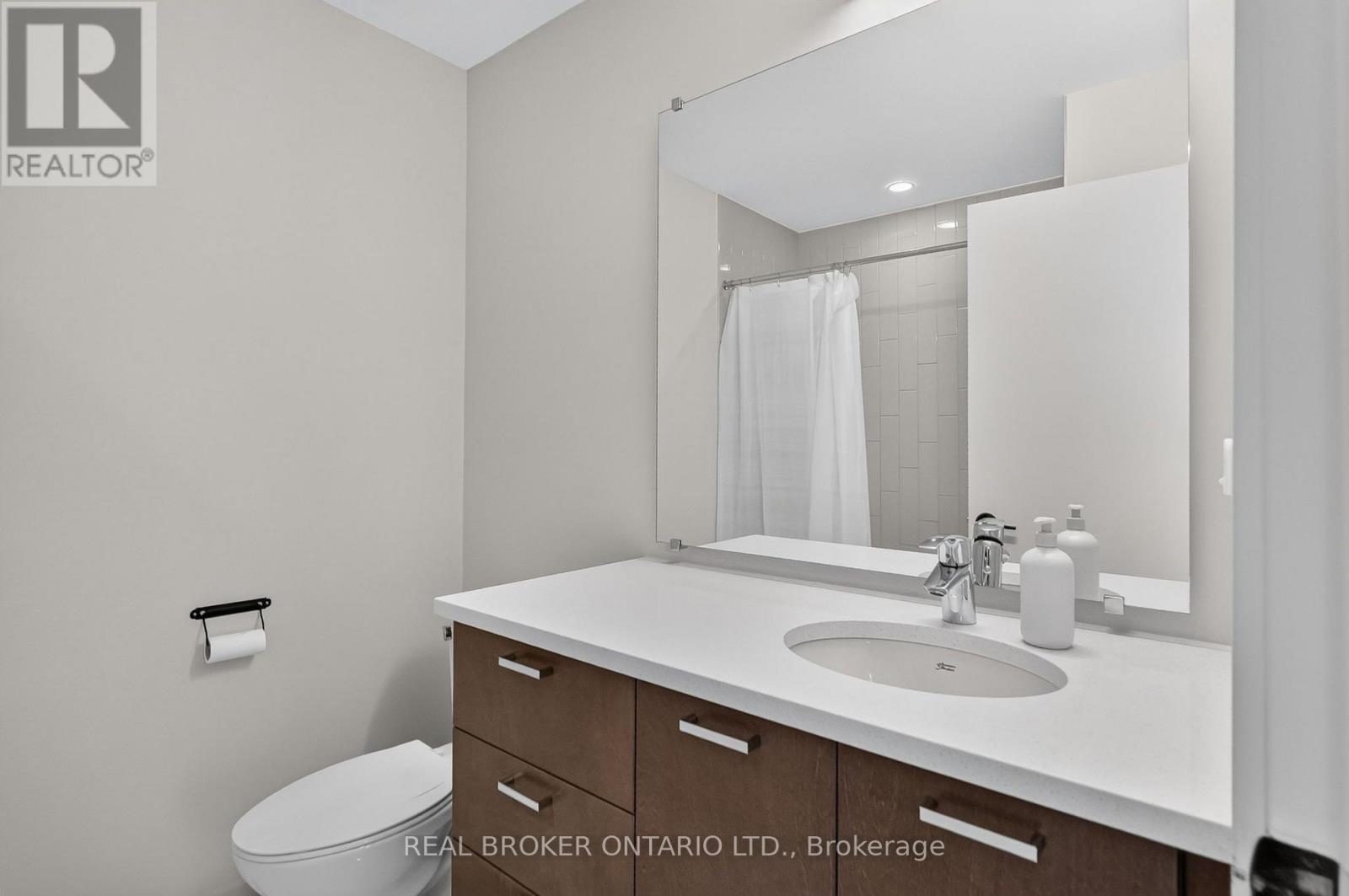 1071 Lunar Glow Crescent Property Photo 39