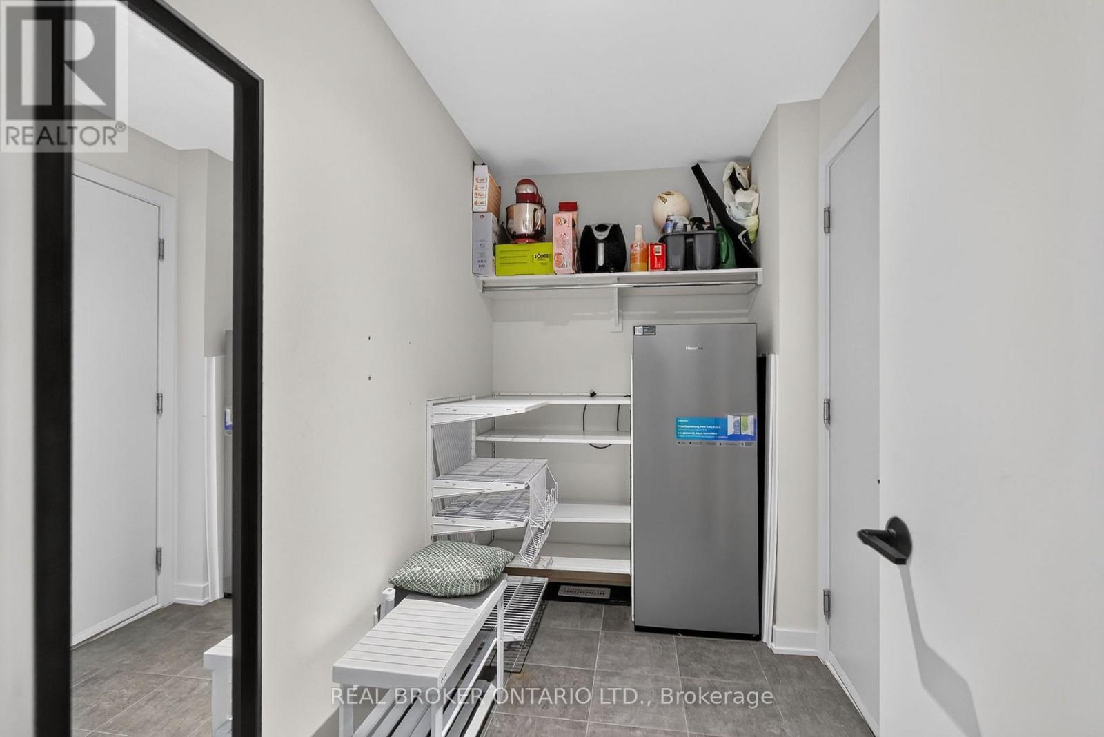 1071 Lunar Glow Crescent Property Photo 45