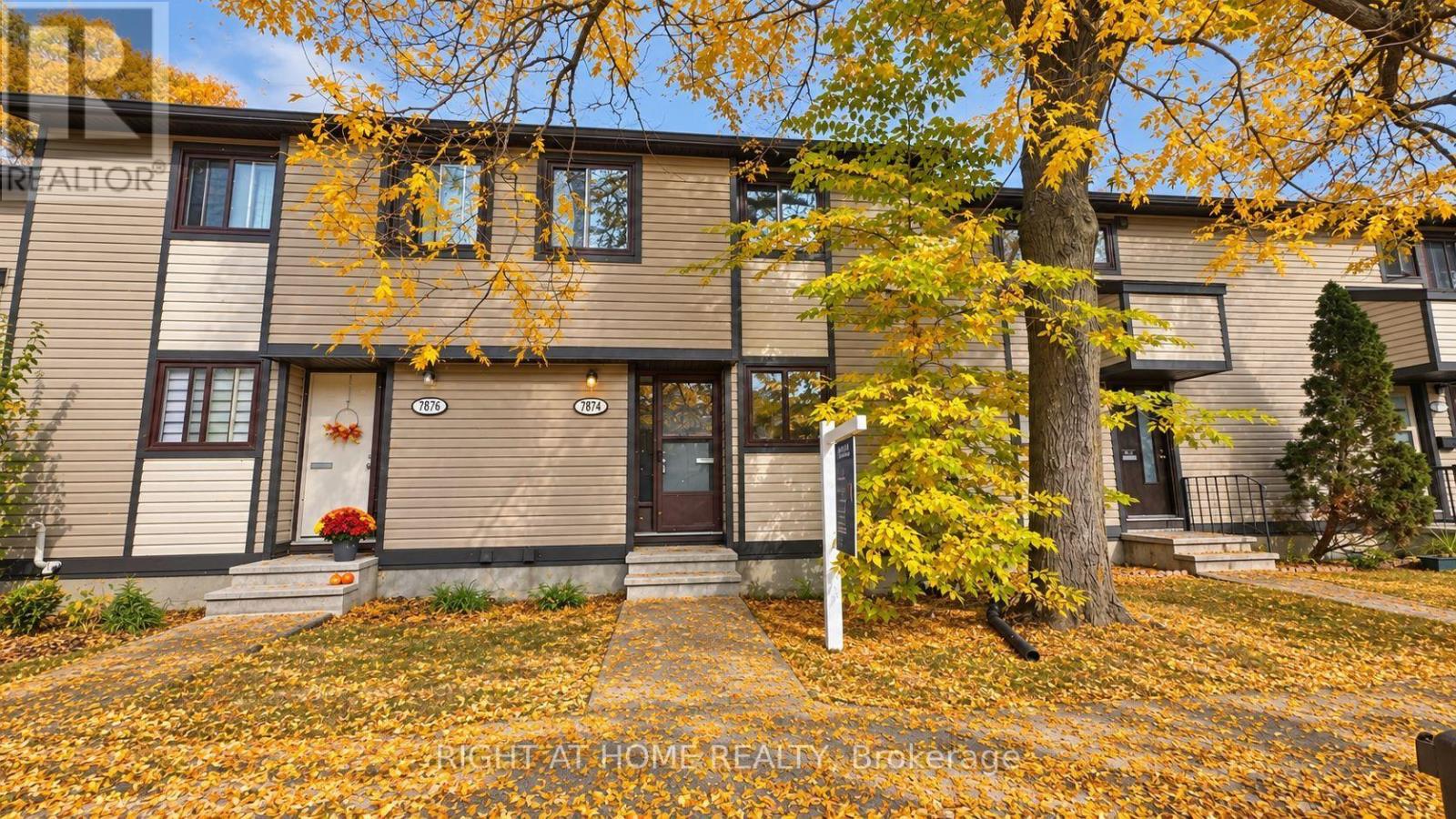 3 - 7874 Jeanne D'arc Boulevard Property Photo 1