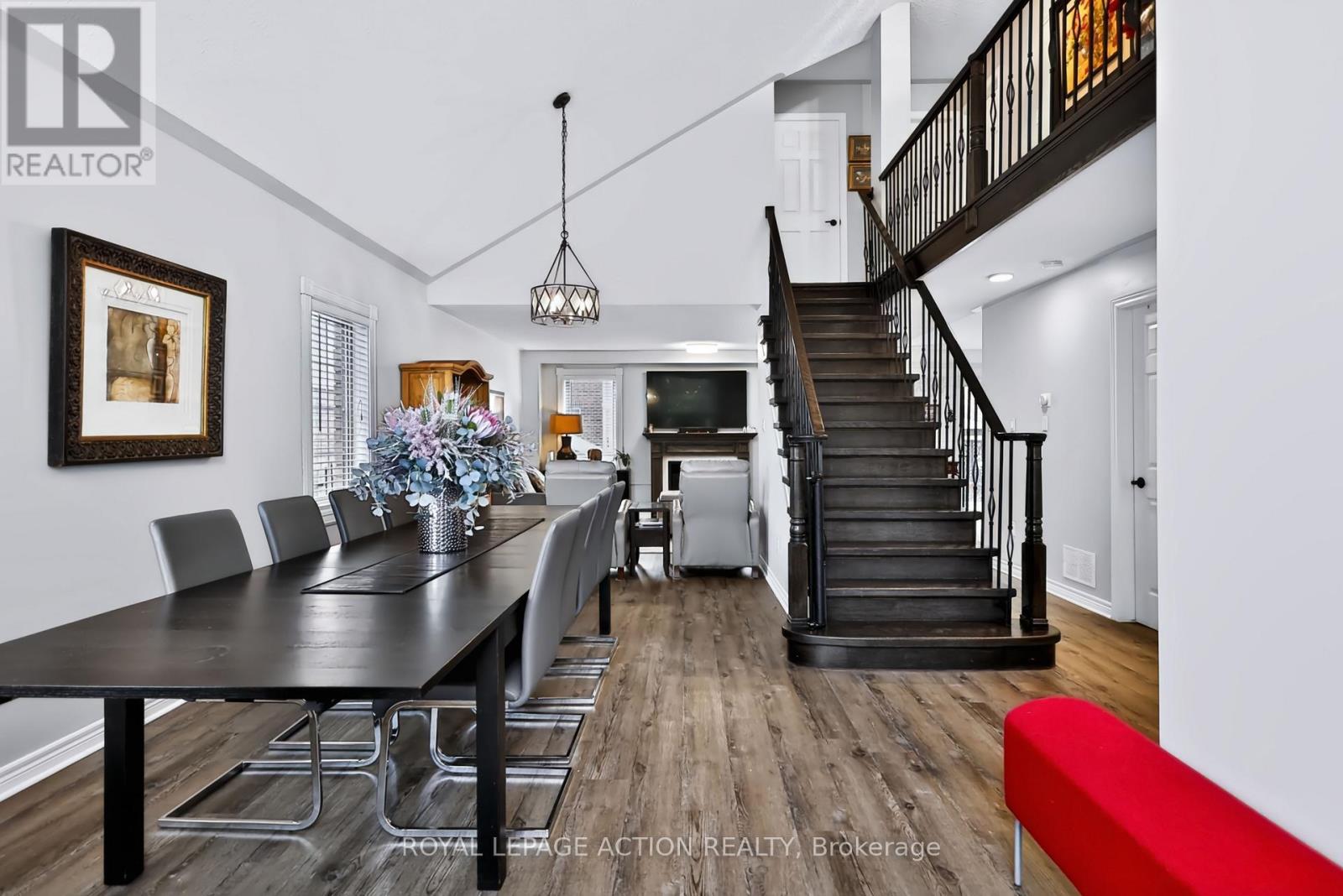 48 Holkham Avenue Property Photo 4