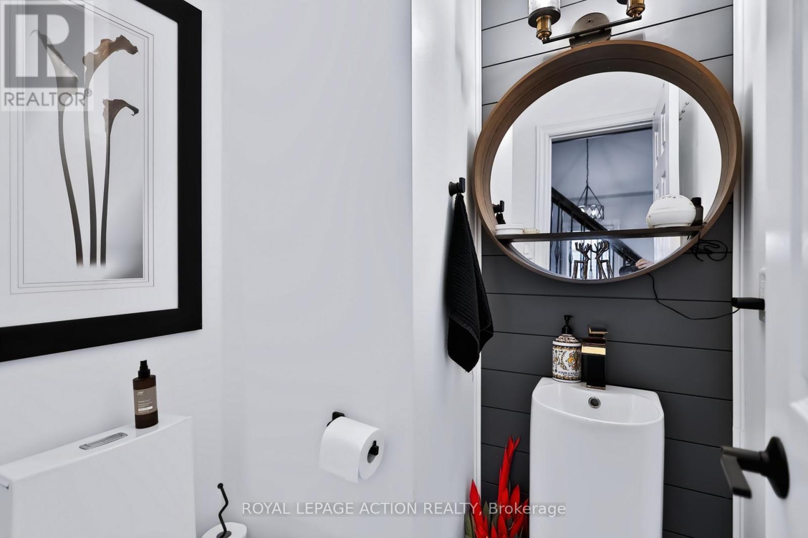 48 Holkham Avenue Property Photo 14