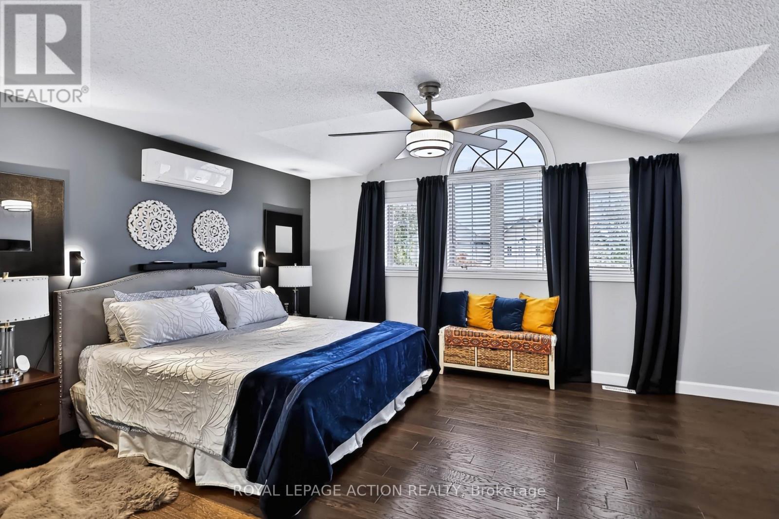 48 Holkham Avenue Property Photo 18
