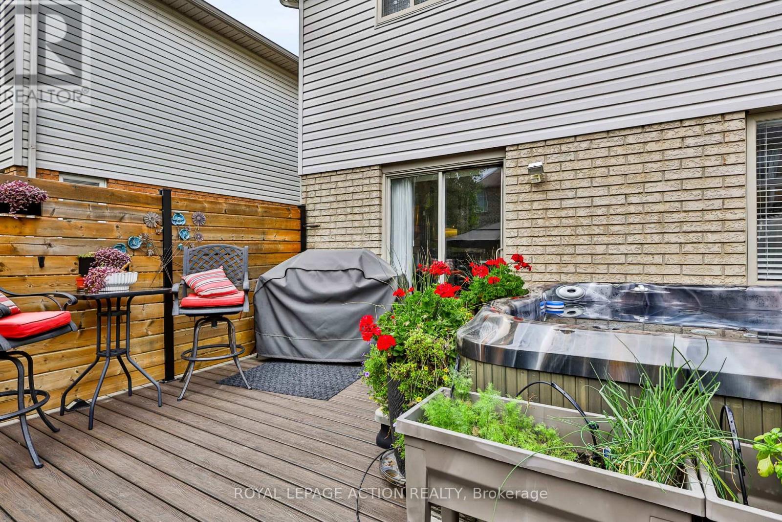 48 Holkham Avenue Property Photo 30